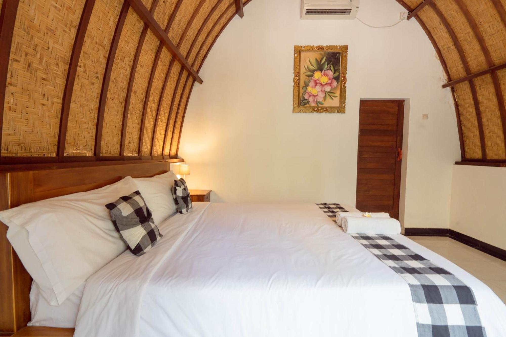 Ratu Cottage By Ourstory Travels Batununggul Exterior foto